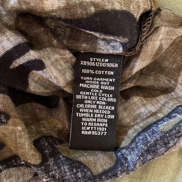 Sanctuary Camouflage Button Down - Picture 6 of 6